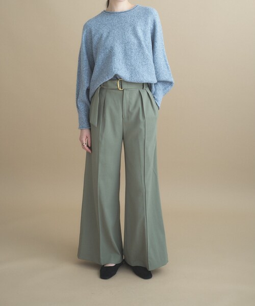 cloenc(クロエンス)の「【WEB限定カラーあり】ドルマンスリーブニット 美フォルム 10色展開(ニット/セーター・レディース・チャコール/ピンク系その他/ワインレッド/ベージュ系その他7/ベージュ系8/グレー系4/オフホワイト/ライトグリーン系/ブルー系5/ライトイエロー系9・02/00)」の3枚目の写真