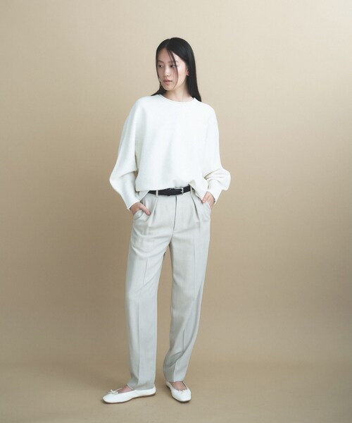 cloenc(クロエンス)の「【WEB限定カラーあり】ドルマンスリーブニット 美フォルム 10色展開(ニット/セーター・レディース・チャコール/ピンク系その他/ワインレッド/ベージュ系その他7/ベージュ系8/グレー系4/オフホワイト/ライトグリーン系/ブルー系5/ライトイエロー系9・02/00)」の1枚目の写真