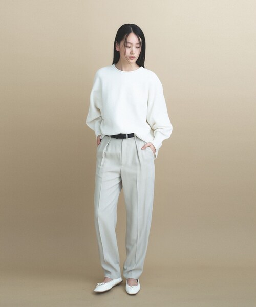 cloenc(クロエンス)の「【WEB限定カラーあり】ドルマンスリーブニット 美フォルム 10色展開(ニット/セーター・レディース・チャコール/ピンク系その他/ワインレッド/ベージュ系その他7/ベージュ系8/グレー系4/オフホワイト/ライトグリーン系/ブルー系5/ライトイエロー系9・02/00)」の11枚目の写真