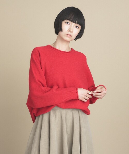 cloenc(クロエンス)の「【WEB限定カラーあり】ドルマンスリーブニット 美フォルム 10色展開(ニット/セーター・レディース・チャコール/ピンク系その他/ワインレッド/ベージュ系その他7/ベージュ系8/グレー系4/オフホワイト/ライトグリーン系/ブルー系5/ライトイエロー系9・02/00)」の21枚目の写真