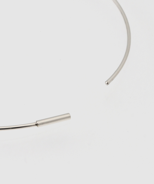 FRAMeWORK(フレームワーク)の「SASKIA DIEZ/サスキア ディツ WIRE EARRINGS NO3(ピアス(両耳用)・レディース・シルバー・FREE)」の4枚目の写真