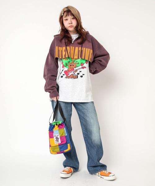 RNA(アールエヌエー)の「M2729 ハートツリープリントロンT(Tシャツ/カットソー・レディース・アッシュグレー/ブラック/ライトブルー・MEDIUM)」の6枚目の写真