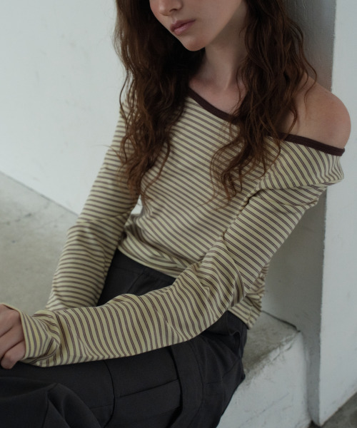 WAARFORWOMAN(ワール・フォー・ウーマン)の「WT-98 ストライプ配色Tシャツ_ブラウン(Tシャツ/カットソー・レディース・その他・FREE)」の8枚目の写真