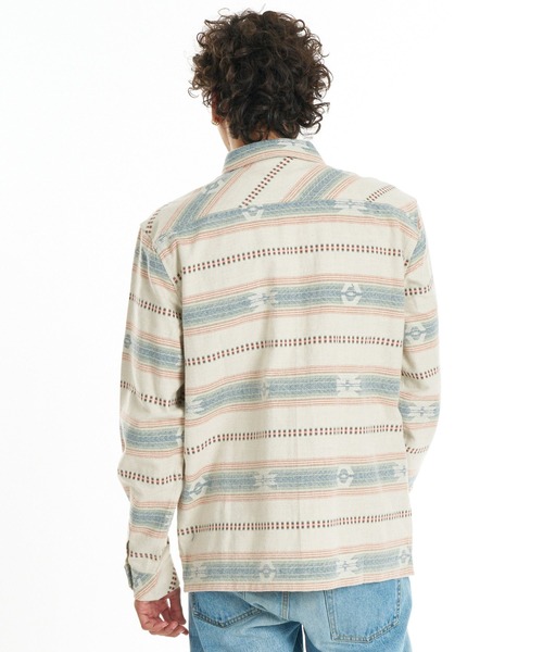 BILLABONG(ビラボン)の「BILLABONG メンズ OFFSHORE JACQUARD FLANNEL 長袖シャツ 【2026年秋冬モデル】/ビラボンネイティブテイストジャガード柄シャツ(シャツ/ブラウス・メンズ・ブルー系その他/クリーム・X-LARGE/LARGE/MEDIUM)」の4枚目の写真