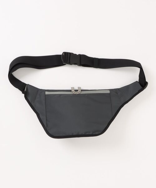 CIE(シー)の「【CIE】VARIOUS SLINGBAG-S(ショルダーバッグ・メンズ・グレー/ブラック/ネイビー・FREE)」の8枚目の写真