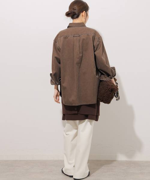 JOURNAL STANDARD relume(ジャーナルスタンダード レリューム)の「《追加7 / 新色》9oz デニムワークシャツ(シャツ/ブラウス・レディース・ブラウン/ブルー・FREE)」の6枚目の写真