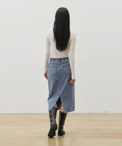 RYUL+WAI(リュルアンドワイ)の「デニムフリンジHラインスカート ブルー F6(スカート・レディース・その他・SMALL/MEDIUM)」の3枚目の写真