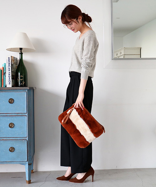 N.（N. Natural Beauty Basic）（エヌエヌナチュラルビューティーベーシック）の「ベルトタックパンツ（その他パンツ・レディース・グレー/ブラック/ブラウン・MEDIUM/SMALL）」の13枚目の写真