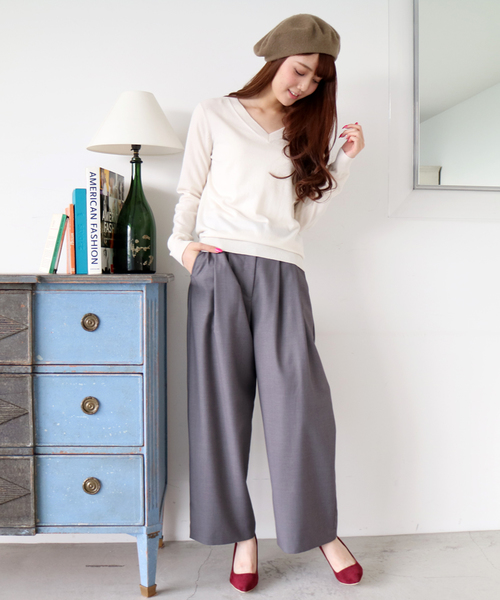 N.（N. Natural Beauty Basic）（エヌエヌナチュラルビューティーベーシック）の「ベルトタックパンツ（その他パンツ・レディース・グレー/ブラック/ブラウン・MEDIUM/SMALL）」の16枚目の写真