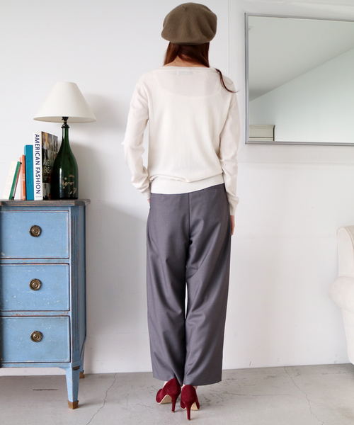 N.（N. Natural Beauty Basic）（エヌエヌナチュラルビューティーベーシック）の「ベルトタックパンツ（その他パンツ・レディース・グレー/ブラック/ブラウン・MEDIUM/SMALL）」の18枚目の写真