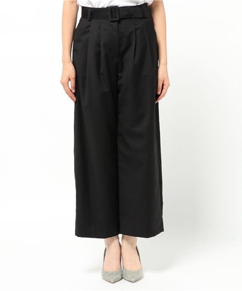 N.（N. Natural Beauty Basic）（エヌエヌナチュラルビューティーベーシック）の「ベルトタックパンツ（その他パンツ・レディース・グレー/ブラック/ブラウン・MEDIUM/SMALL）」の4枚目の写真