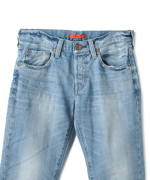 RED CARD TOKYO（レッドカード）の「RED CARD / “RHYTHM”ヴィンテージ加工デニムパンツ（デニムパンツ・メンズ・ライトブルー・28/29/30/31/32/33）」の13枚目の写真