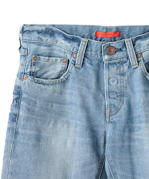 RED CARD TOKYO（レッドカード）の「RED CARD / “RHYTHM”ヴィンテージ加工デニムパンツ（デニムパンツ・メンズ・ライトブルー・28/29/30/31/32/33）」の12枚目の写真