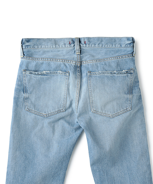 RED CARD TOKYO（レッドカード）の「RED CARD / “RHYTHM”ヴィンテージ加工デニムパンツ（デニムパンツ・メンズ・ライトブルー・28/29/30/31/32/33）」の17枚目の写真