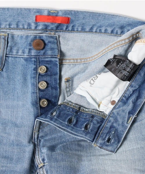 RED CARD TOKYO（レッドカード）の「RED CARD / “RHYTHM”ヴィンテージ加工デニムパンツ（デニムパンツ・メンズ・ライトブルー・28/29/30/31/32/33）」の11枚目の写真