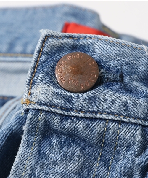 RED CARD TOKYO（レッドカード）の「RED CARD / “RHYTHM”ヴィンテージ加工デニムパンツ（デニムパンツ・メンズ・ライトブルー・28/29/30/31/32/33）」の9枚目の写真