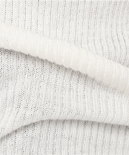 PAGEBOY(ページボーイ)の「ウール混リブVネックニット(ニット/セーター・レディース・オフホワイト/ブラック/モカ/ブルー/レッド・FREE)」の9枚目の写真