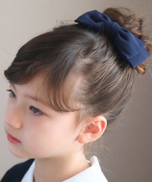 Catherine Cottage（キャサリンコテージ）の「シフォンリボンヘアゴム（ヘアゴム・キッズ・ホワイト/ブラック/ネイビー/レッド/サックスブルー/ピンク/ブルー/ミント/ライラック・FREE）」の4枚目の写真