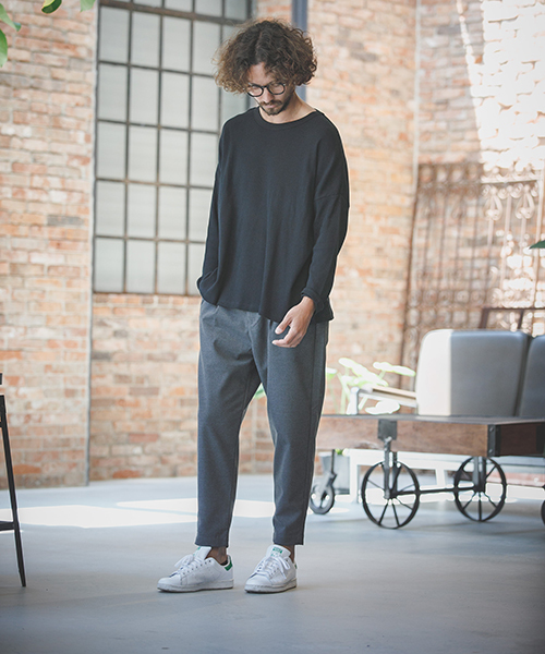 ANGENEHM（アンゲネーム）の「mp6332-TR Tuck Wide Tapered Pants パンツ(MADE IN JAPAN)（その他パンツ・メンズ・キャメル/チャコール/ブラック・S/M/L）」の15枚目の写真