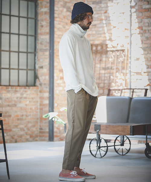 ANGENEHM（アンゲネーム）の「mp6332-TR Tuck Wide Tapered Pants パンツ(MADE IN JAPAN)（その他パンツ・メンズ・キャメル/チャコール/ブラック・S/M/L）」の21枚目の写真