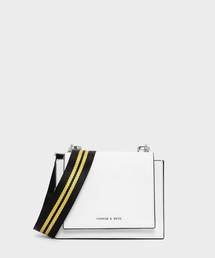 CHARLES & KEITH | ナイロンストラップクロスボディバッグ / NYLON STRAP CROSSBODY BAG(ショルダーバッグ)