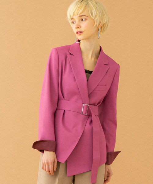 UNITED TOKYO(ユナイテッドトウキョウ)の「アシメフロントジャケット(テーラードジャケット・レディース・マルチ/ベージュ/ピンク・1)」の1枚目の写真