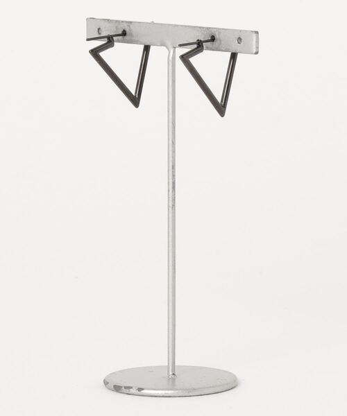 YArKA（ヤーカ）の「【YArKA/ヤーカ】stainless series triangle pierce/ステンレス トライアングルピアス（ピアス（両耳用）・レディース・ゴールド/シルバー/ブラック・FREE）」の14枚目の写真