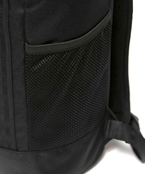 NEW ERA（ニューエラ）の「ニューエラ キッズ リュック 15L ボックスパック NEW ERA KIDS（バックパック/リュック・キッズ・ブラック系その他/ブラック系その他2/タイガーカモ/ブルー系その他/ブラック系その他3/ブラック系その他4/ブラック/ブラック系その他5/ストーン・FREE）」の13枚目の写真