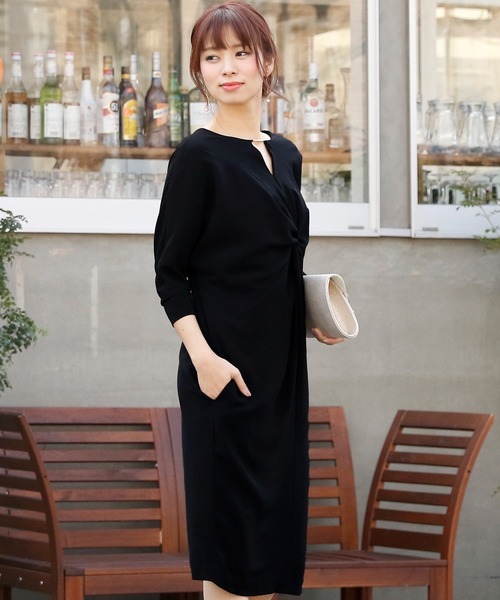 PourVous(プールヴー)の「結婚式 ワンピースドレス ロング と 袖あり ツイストドルマン 大きいサイズ フォーマル オケージョンドレス お呼ばれ 二次会 成人式 (ドレス・レディース・ブラック/カーキ/ネイビー/ライトブルー/マスタード・S/M/L/XL/XXL/4L)」の15枚目の写真