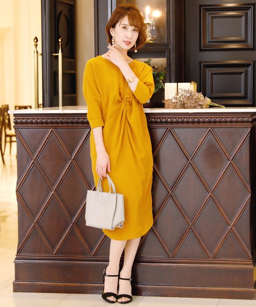 PourVous(プールヴー)の「結婚式 ワンピースドレス ロング と 袖あり ツイストドルマン 大きいサイズ フォーマル オケージョンドレス お呼ばれ 二次会 成人式 (ドレス・レディース・ブラック/カーキ/ネイビー/ライトブルー/マスタード・S/M/L/XL/XXL/4L)」の17枚目の写真