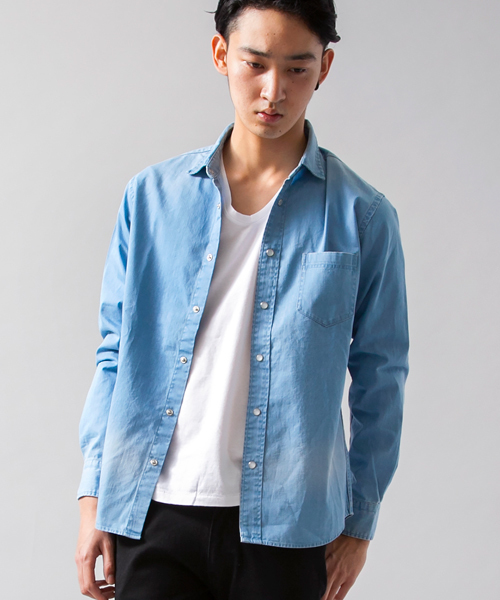 BEAUTY&YOUTH UNITED ARROWS（ビューティーアンドユースユナイテッドアローズ）の「BY ∴ 6オンス デニム レギュラーカラー シャツ◆（シャツ/ブラウス・メンズ・ライトブルー/ロイヤルブルー・LARGE/X-SMALL/X-LARGE/MEDIUM/SMALL）」の3枚目の写真