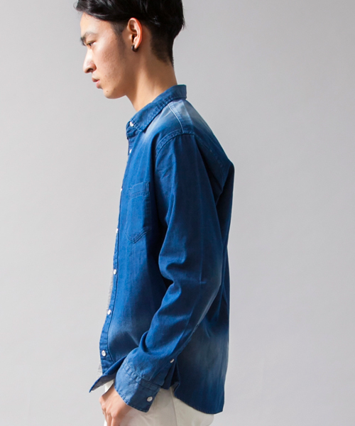 BEAUTY&YOUTH UNITED ARROWS（ビューティーアンドユースユナイテッドアローズ）の「BY ∴ 6オンス デニム レギュラーカラー シャツ◆（シャツ/ブラウス・メンズ・ライトブルー/ロイヤルブルー・LARGE/X-SMALL/X-LARGE/MEDIUM/SMALL）」の8枚目の写真