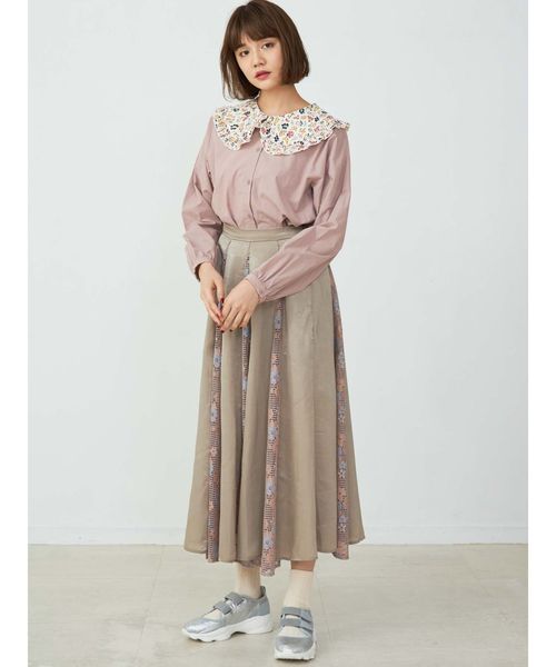 merry jenny（メリージェニー）の「flowerフリルカラーブラウス（シャツ/ブラウス・レディース・ブラック/オフホワイト/ピンク・FREE）」の7枚目の写真