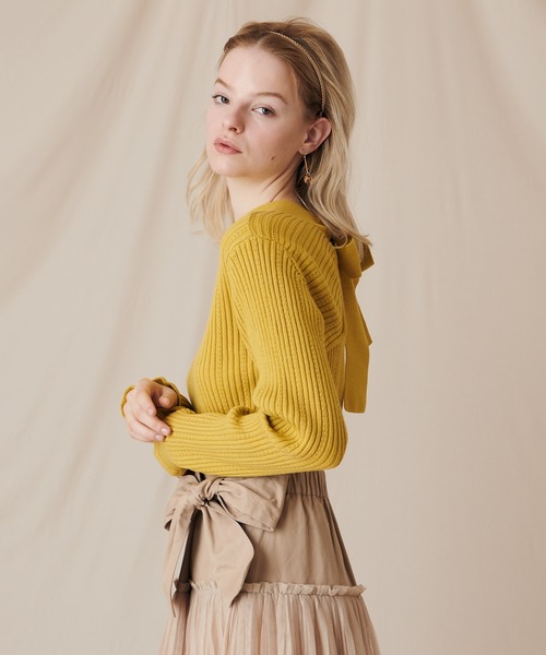 Supreme.La.La.(シュープリームララ)の「バックリボンスカシリブニット(ニット/セーター)」|イエロー