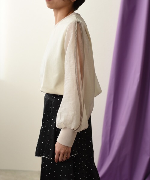 Eimee Law(エイミーロウ)の「パイピングシアースリーブPO(Tシャツ/カットソー・レディース・アイボリー/ブラック/オリーブ・38)」の10枚目の写真