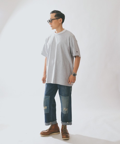 Champion（チャンピオン）の「Champion T525C 6oz S/S スタンダード Tシャツ（Tシャツ/カットソー・メンズ・オートミール/グリーン/オレンジ/ブラック/ホワイト/チャコールグレー/パープル/ネイビー/グレー/ブルー/レッド/マルーン・M/L/S/XL/XXL）」の17枚目の写真