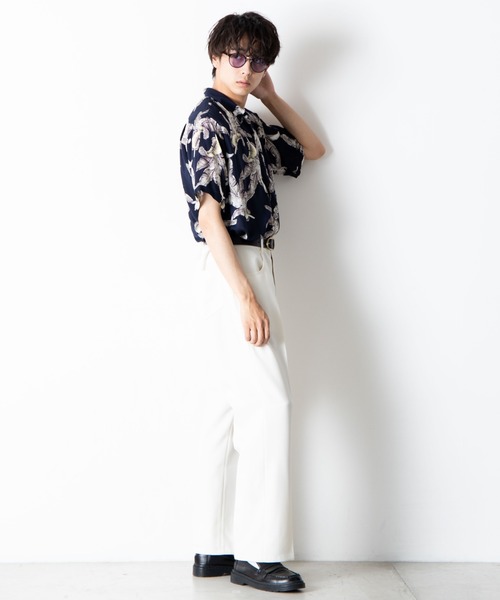 WEGO（ウィゴー）の「WEGO/半袖アロハシャツ（シャツ/ブラウス・メンズ・ホワイト/ネイビー/ブラック・MEDIUM/LARGE）」の12枚目の写真