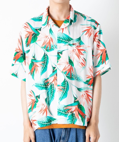 WEGO（ウィゴー）の「WEGO/半袖アロハシャツ（シャツ/ブラウス・メンズ・ホワイト/ネイビー/ブラック・MEDIUM/LARGE）」の13枚目の写真