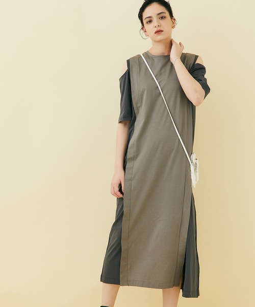 STUDIOUS（ステュディオス）の「【STUDIOUS】ショルダースリットTEEワンピース（ワンピース・レディース・ブラック/マルチ・FREE）」の2枚目の写真