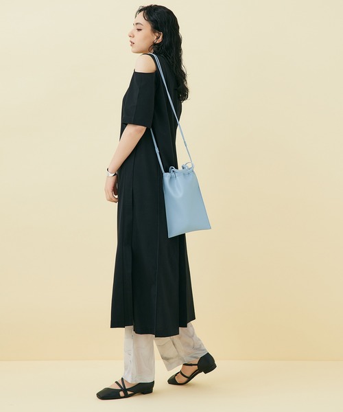 STUDIOUS（ステュディオス）の「【STUDIOUS】ショルダースリットTEEワンピース（ワンピース・レディース・ブラック/マルチ・FREE）」の21枚目の写真