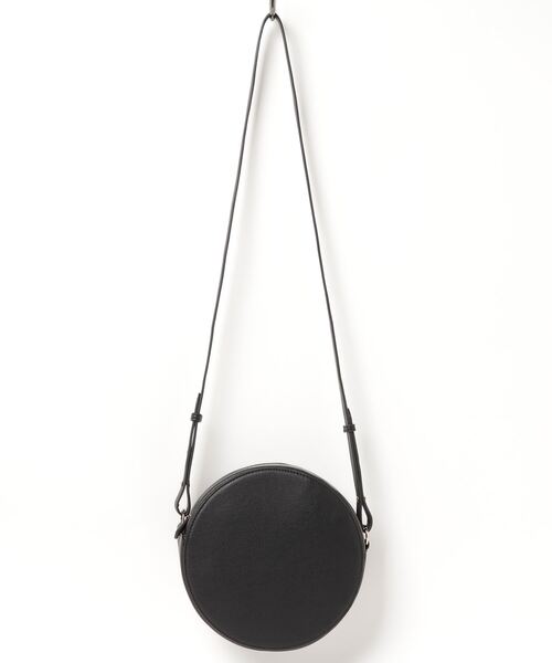 MAX&Co.（マックス アンド コー）の「MAX&Co. [ドット] 3D