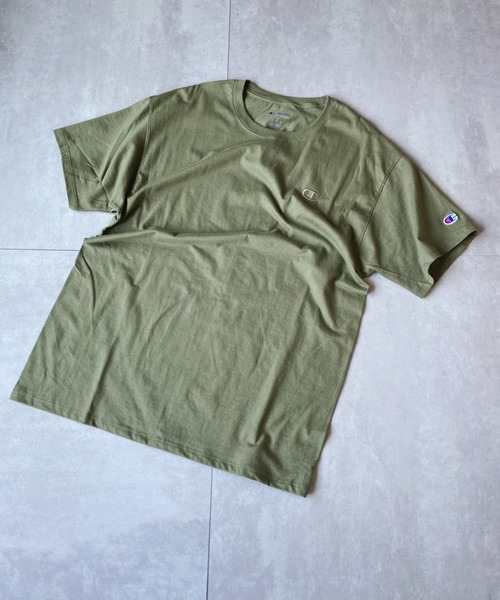 Champion(チャンピオン)の「【Champion(チャンピオン)】クラシック刺繍Tシャツ CLASSIC JERSEY TEE 半袖 / 同色刺繍 / USAモデル(Tシャツ/カットソー・メンズ・ブラック/ホワイト/ネイビー/ボルドー/オレンジ/オリーブ・S/M/L)」の4枚目の写真