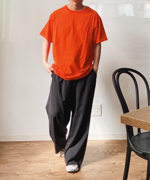 Champion(チャンピオン)の「【Champion(チャンピオン)】クラシック刺繍Tシャツ CLASSIC JERSEY TEE 半袖 / 同色刺繍 / USAモデル(Tシャツ/カットソー・メンズ・ブラック/ホワイト/ネイビー/ボルドー/オレンジ/オリーブ・S/M/L)」の14枚目の写真