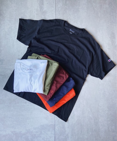 Champion(チャンピオン)の「【Champion(チャンピオン)】クラシック刺繍Tシャツ CLASSIC JERSEY TEE 半袖 / 同色刺繍 / USAモデル(Tシャツ/カットソー・メンズ・ブラック/ホワイト/ネイビー/ボルドー/オレンジ/オリーブ・S/M/L)」の18枚目の写真