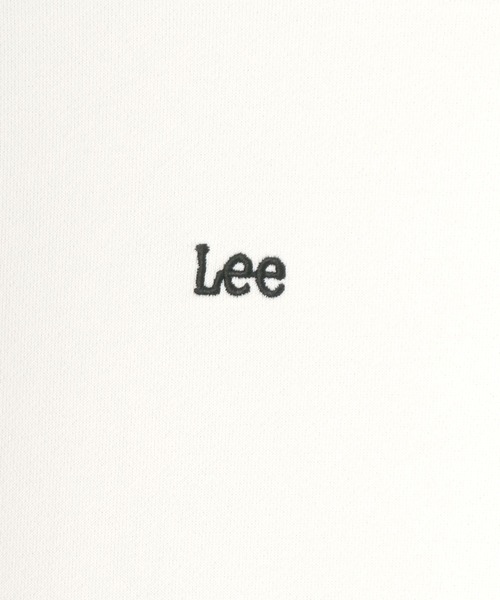 Lee(リー)の「Lee/リー ワンポイント ミニロゴ刺繍 スウェット トレーナー(スウェット・メンズ・ブラック/ベージュ/オフホワイト/オリーブ・S/M/L/XL)」の5枚目の写真