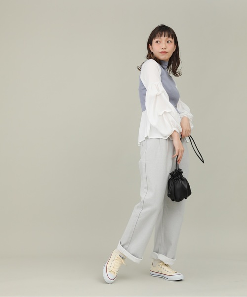 sakishimatokyo（サキシマトーキョー）の「【ZOZO限定】サキシマamp「ニットベストツキボリューム袖シャツ」（シャツ/ブラウス・レディース・ブルー/モカ/ブラック/ベージュ・FREE）」の16枚目の写真