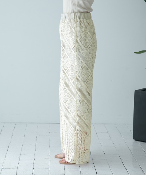 Eimee Law(エイミーロウ)の「パネルレースリラックスPT(その他パンツ・レディース・ブラック/アイボリー・38)」の11枚目の写真