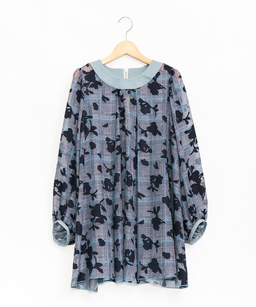 AS KNOW AS de base（アズノゥアズドゥバズ）の「ブラウスもブルゾンもプルオーバー（チュニック・レディース・ライトカーキ/ライトブルー・FREE）」の2枚目の写真