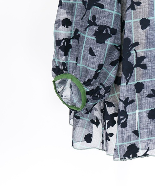 AS KNOW AS de base（アズノゥアズドゥバズ）の「ブラウスもブルゾンもプルオーバー（チュニック・レディース・ライトカーキ/ライトブルー・FREE）」の18枚目の写真