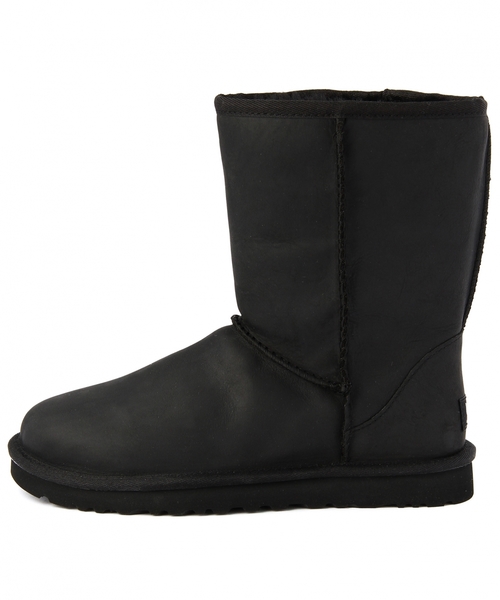 ODETTE E ODILE(オデットエオディール)の「アグ/UGG Classic Short-L(ブーツ・レディース・ブラック・8/6/7)」の2枚目の写真